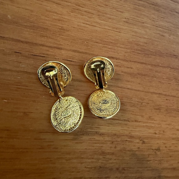 KJL Vintage Double Pearl Dangle Clip On Earrings Gold Statement Kenneth Jay Lane - Picture 3 of 5